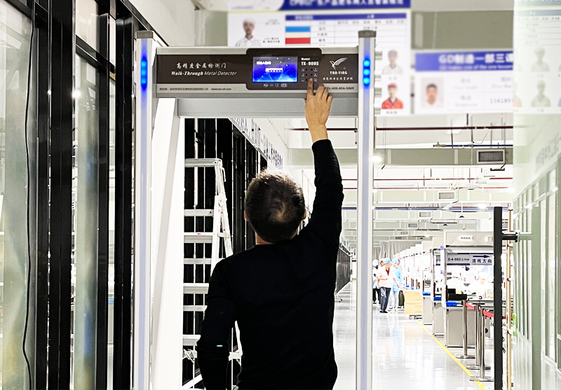 立讯电子科技(恩施)公司购买天鹰安检门TX-900S